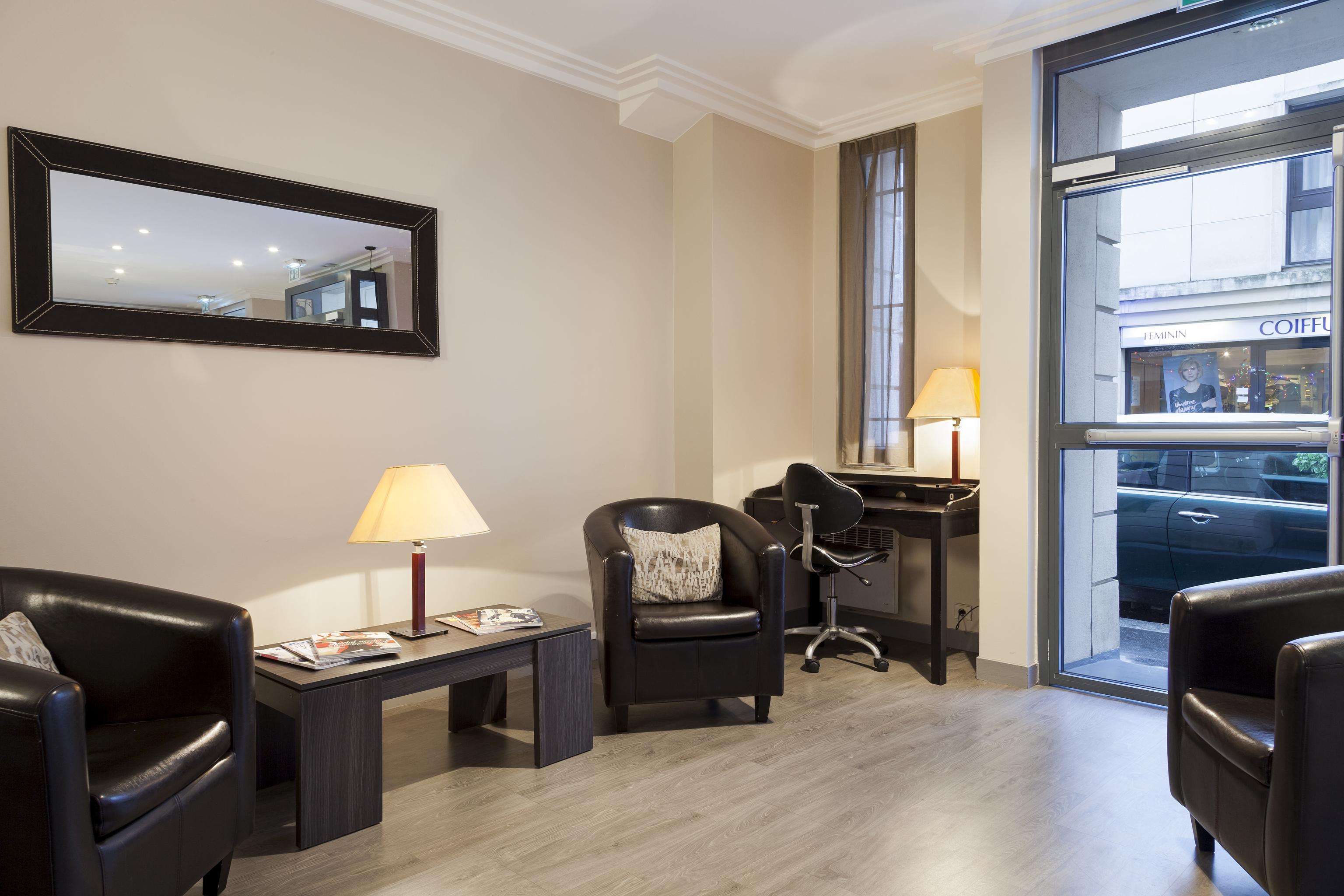 Timhotel Tour Eiffel Hotel 3*